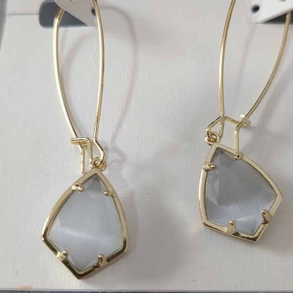 Kendra Scott Carrine Earrings, Slate/Gold - Picture 3 of 4